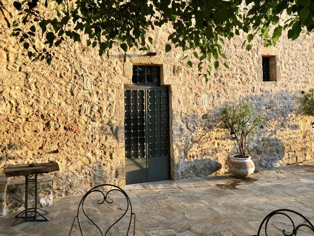 Villa Vager Mani Hotel Kalamata Esterno foto
