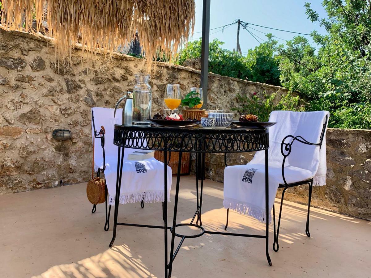 Villa Vager Mani Hotel Kalamata Esterno foto